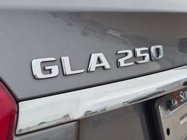 Used 2017 Mercedes-Benz GLA 250 4MATIC image 13