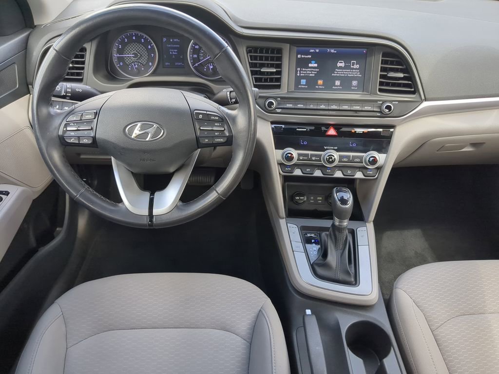Used 2020 Hyundai Elantra Value Edition FWD image 12