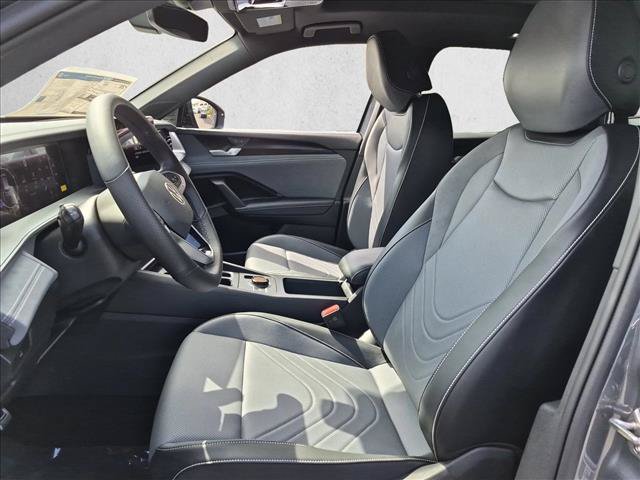 New 2026 Volkswagen Tiguan SE R-Line FWD video 4
