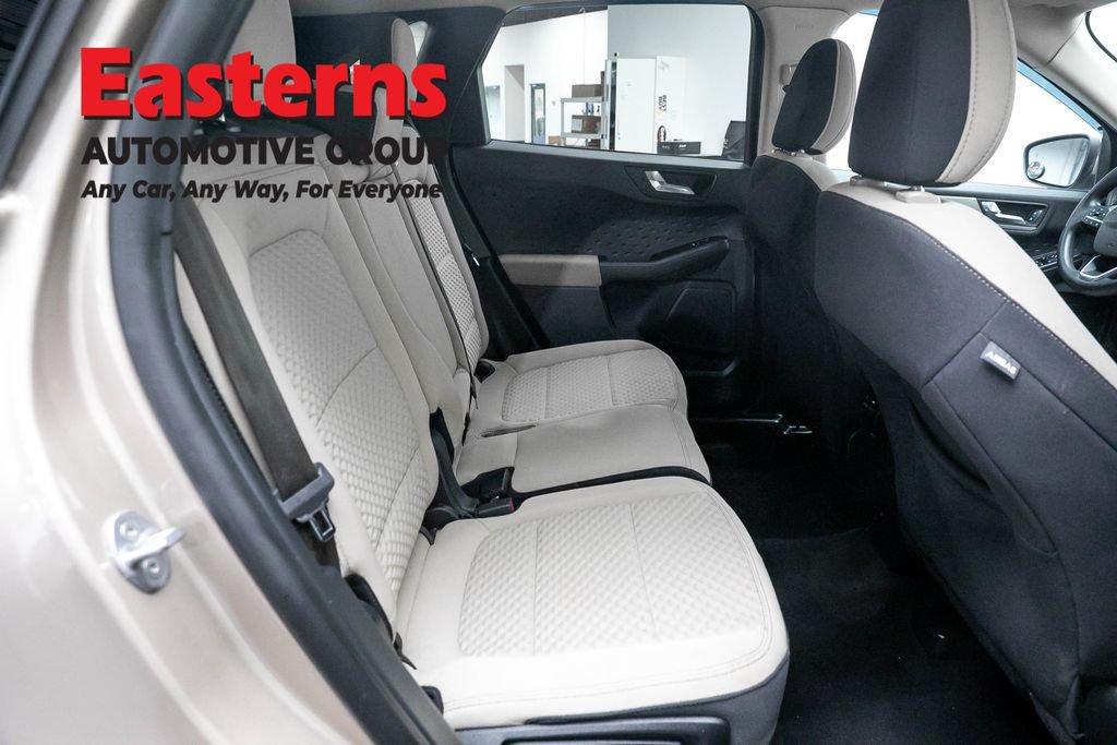 Used 2020 Ford Escape SE AWD/4WD image 23