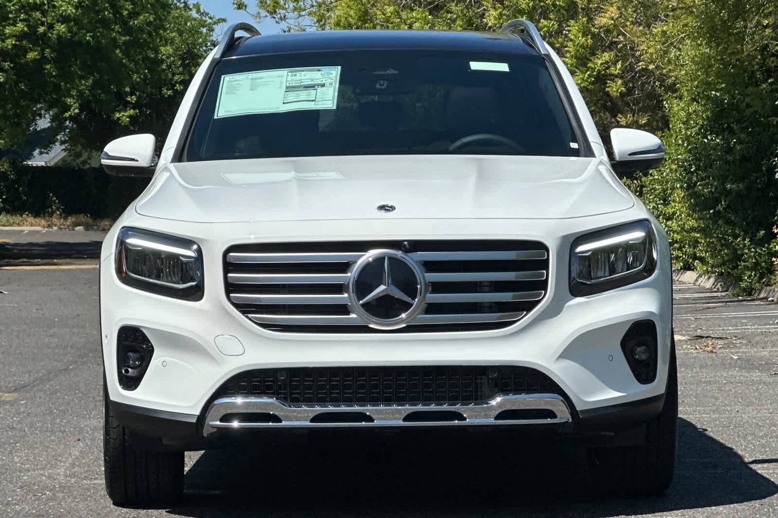 New 2026 Mercedes-Benz GLB 250 image 8