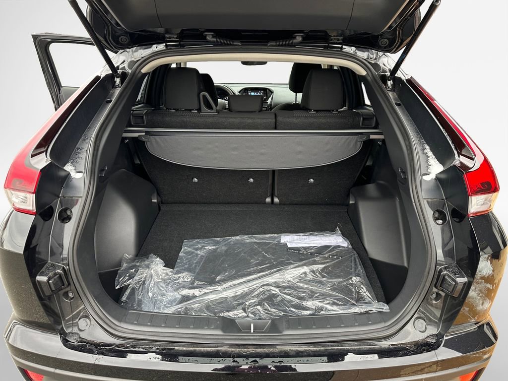 Used 2025 Mitsubishi Eclipse Cross ES image 25