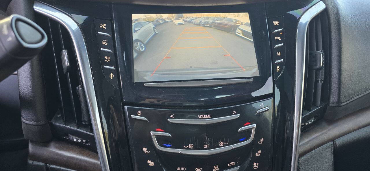 Used 2015 Cadillac Escalade Premium AWD/4WD image 29
