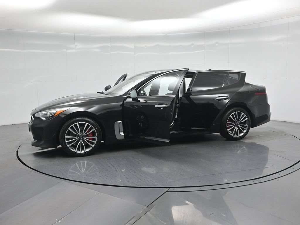 Used 2019 Kia Stinger Premium RWD image 38