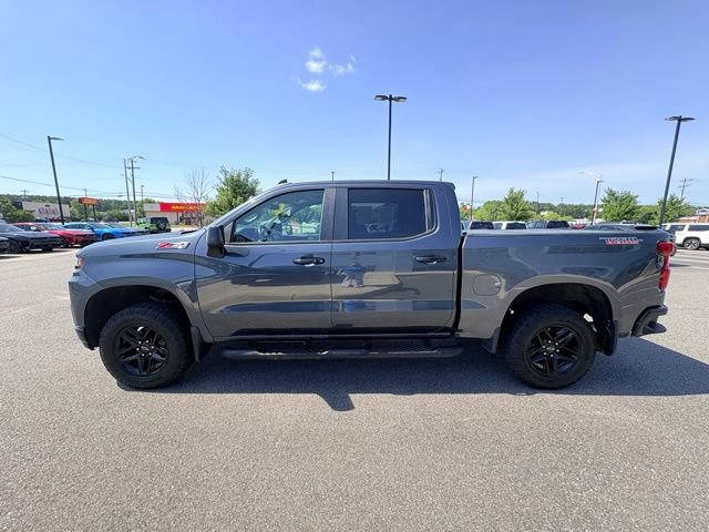 Used 2021 Chevrolet Silverado 1500 LT Trail Boss w/ Convenience Package II AWD/4WD image 2