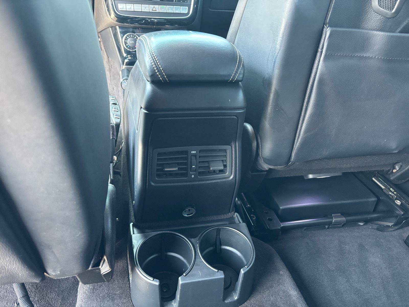 Used 2013 Mercedes-Benz G 63 AMG 4MATIC image 39