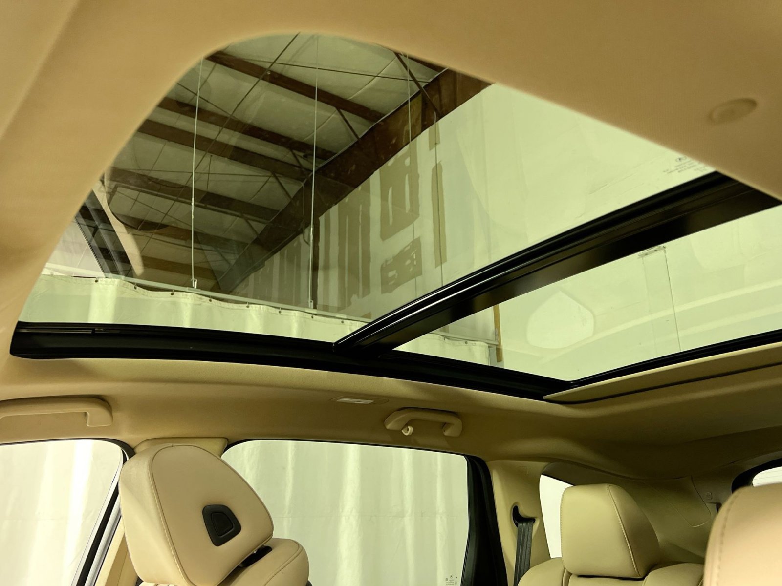 Used 2023 Acura MDX SH-AWD image 24