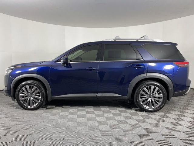 Used 2022 Nissan Pathfinder SL w/ SL Premium Package image 6