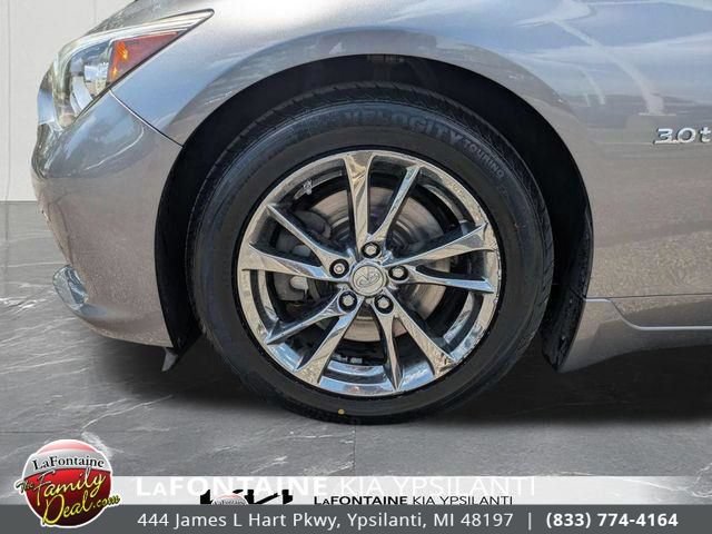 Used 2017 INFINITI Q50 Signature Edition w/ All Weather Package (L93) AWD/4WD image 32