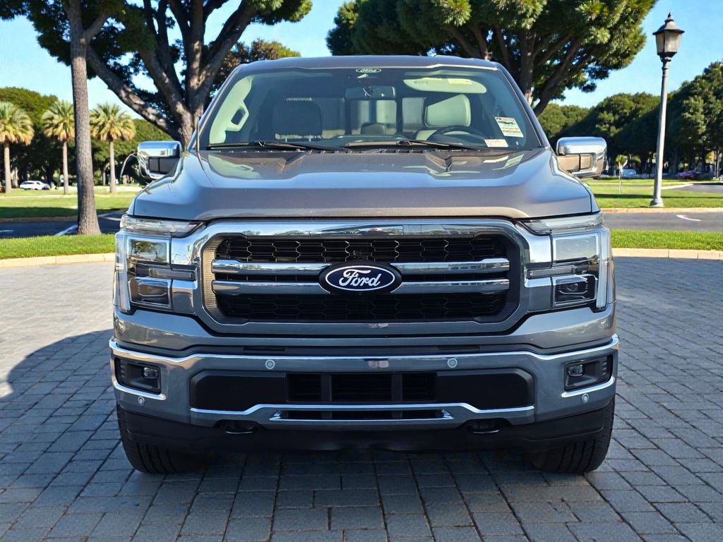 Used 2025 Ford F150 Lariat w/ Equipment Group 501A Mid image 3