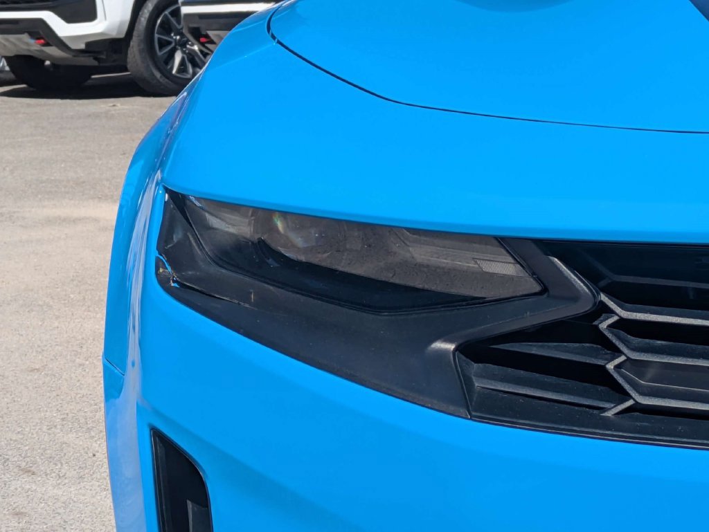 Used 2022 Chevrolet Camaro LT RWD image 10