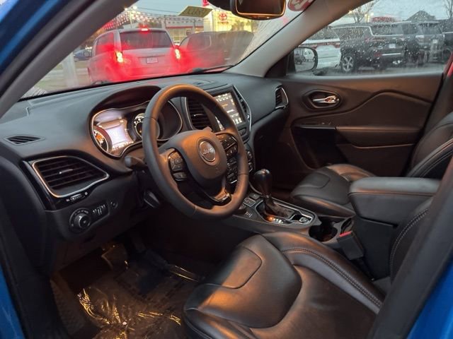 Used 2023 Jeep Cherokee Altitude Lux image 6