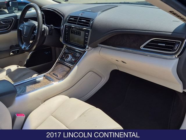 Used 2017 Lincoln Continental Select AWD/4WD image 26