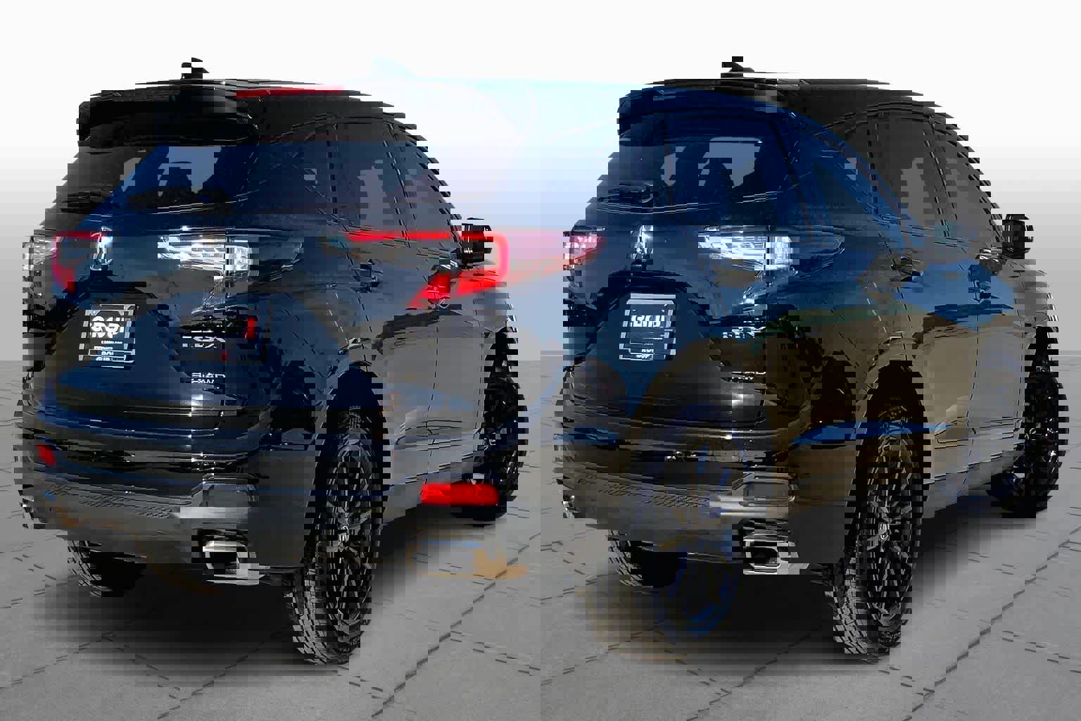 Used 2025 Acura RDX SH-AWD image 13