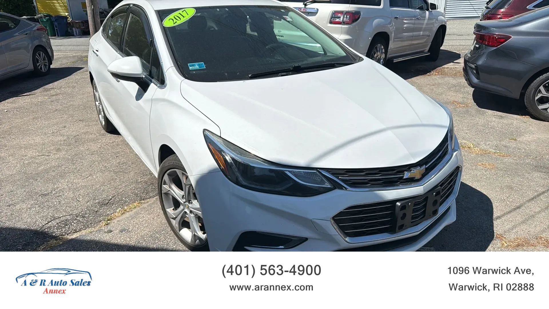 Used 2017 Chevrolet Cruze Premier FWD image 1