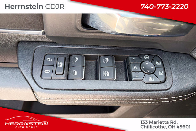New 2026 RAM 2500 Laramie w/ Night Edition AWD/4WD image 8