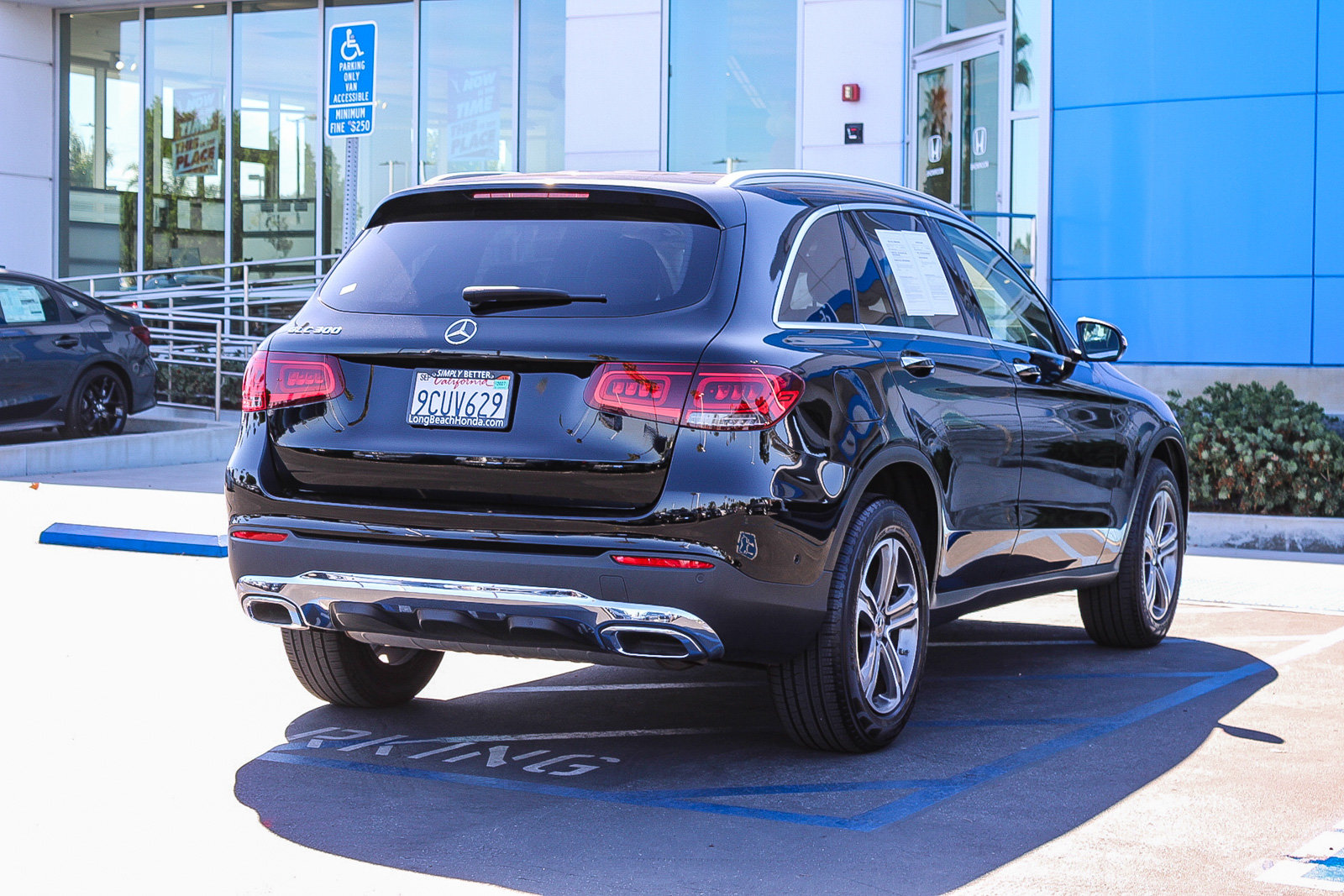 Used 2022 Mercedes-Benz GLC 300 image 7