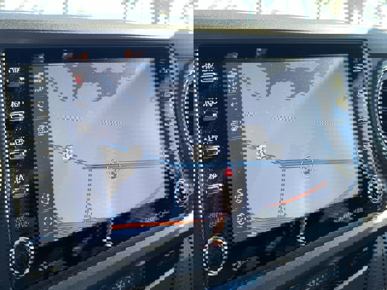 Used 2023 Toyota Tacoma TRD Off-Road image 24