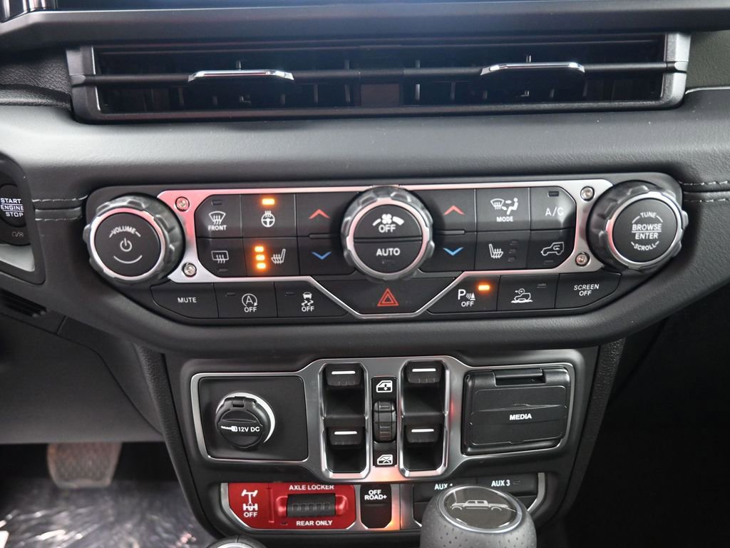 New 2026 Jeep Gladiator Mojave AWD/4WD image 25