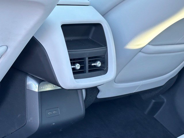 Used 2024 Cadillac Lyriq Sport w/ LPO, Floor Liner Package AWD/4WD image 27