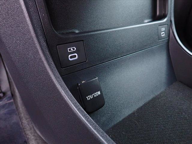 Certified 2024 Subaru Solterra AWD/4WD image 17