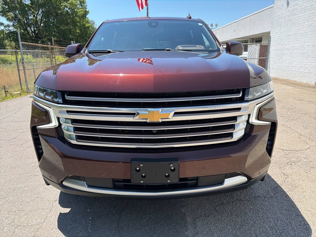 Used 2022 Chevrolet Suburban High Country AWD/4WD image 7