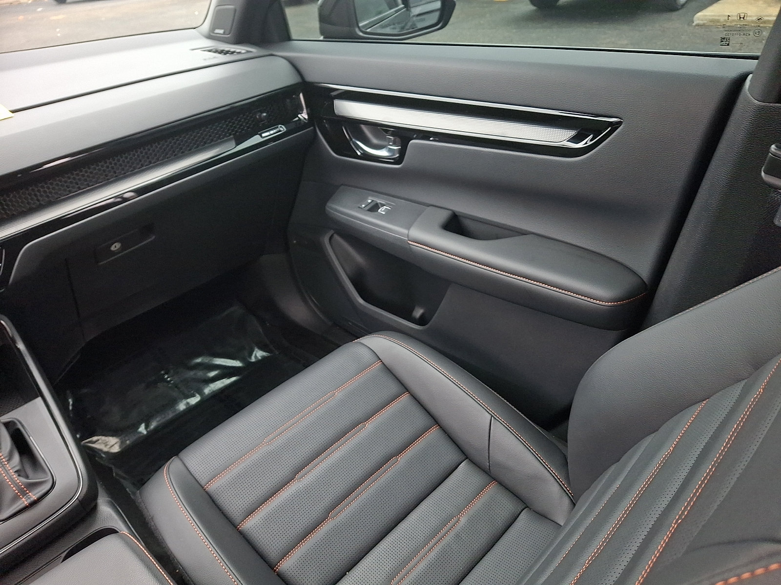Used 2026 Honda CR-V Sport Touring image 12