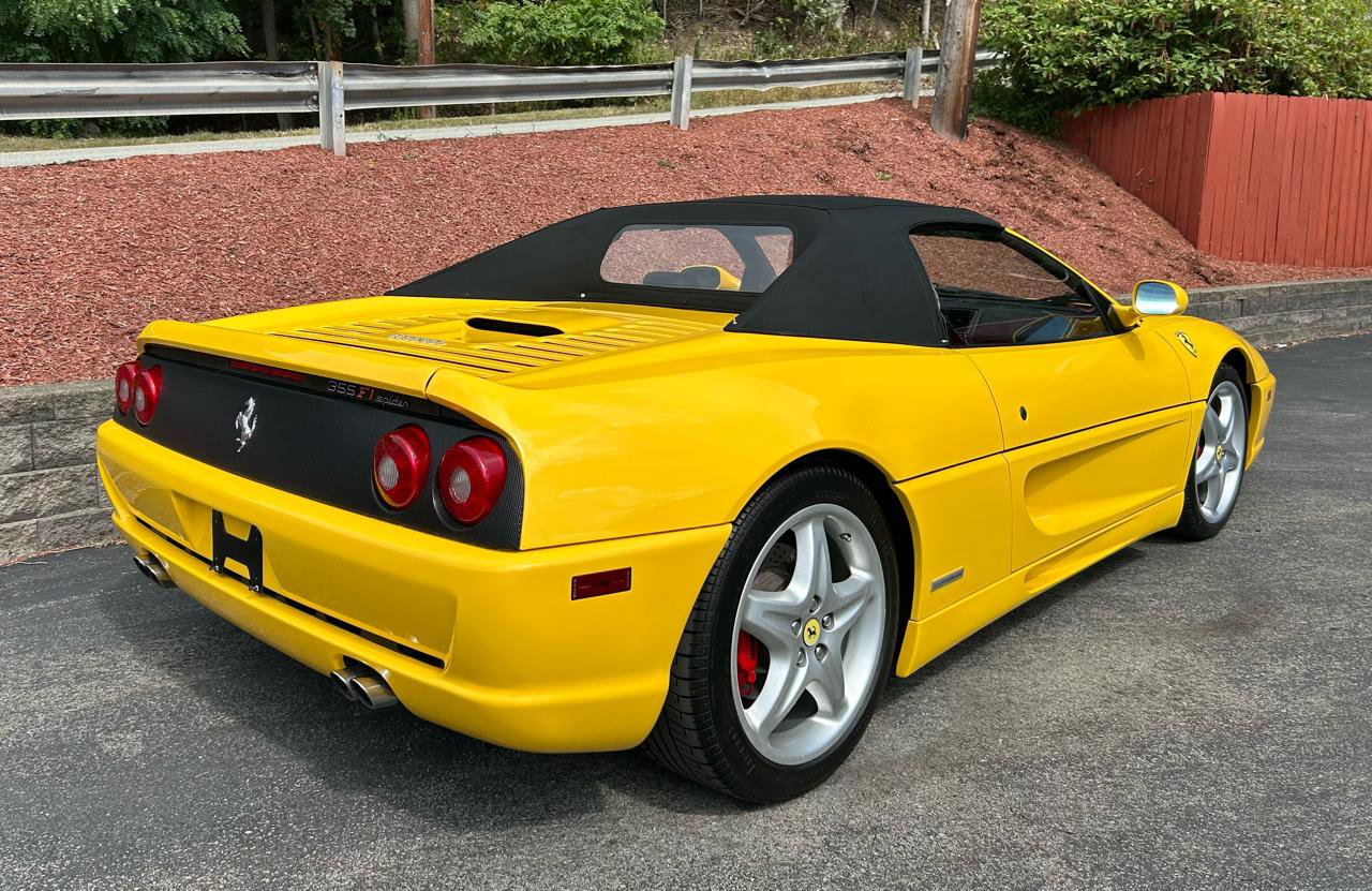 Used 1999 Ferrari F355 Spider RWD image 10