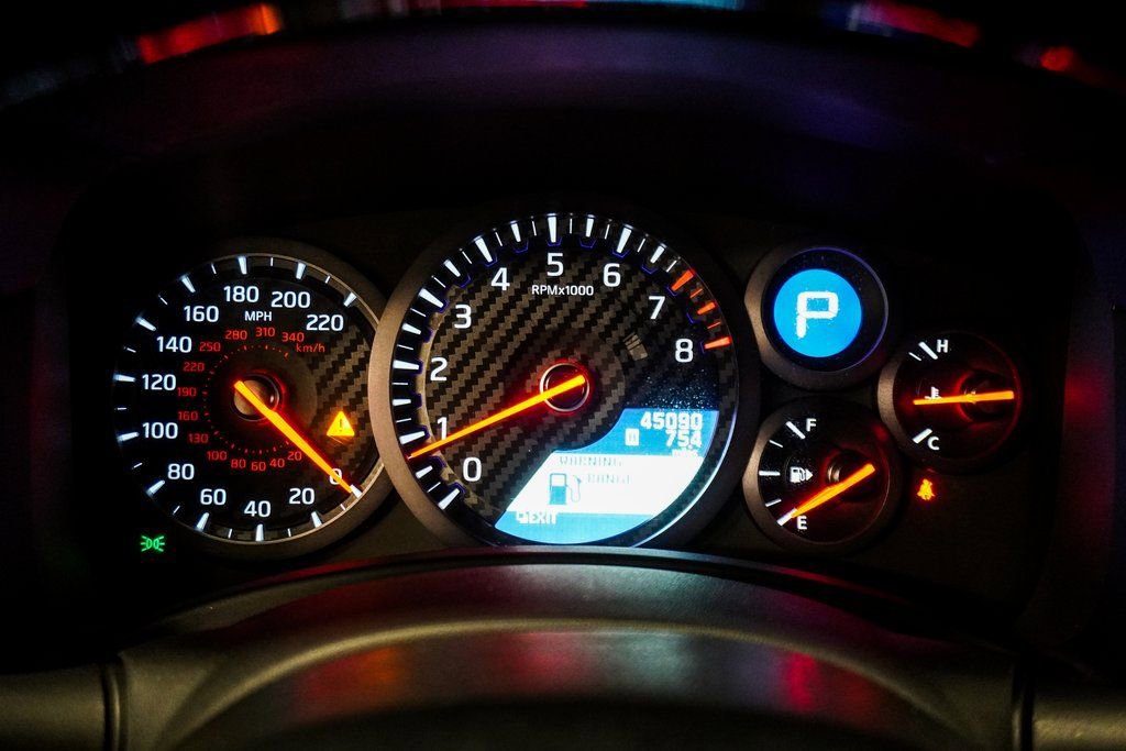 Used 2017 Nissan GT-R Premium AWD/4WD image 42