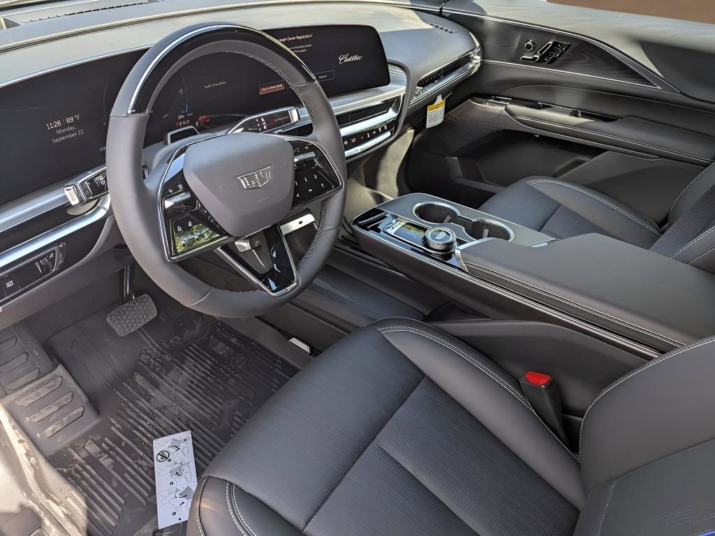 New 2026 Cadillac Lyriq Luxury w/ LPO, Floor Liner Package image 6
