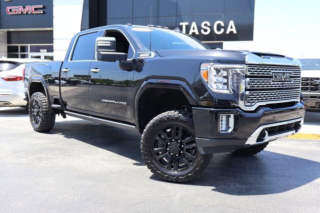 Used 2022 GMC Sierra 2500 Denali w/ Denali Black Diamond Edition AWD/4WD image 1
