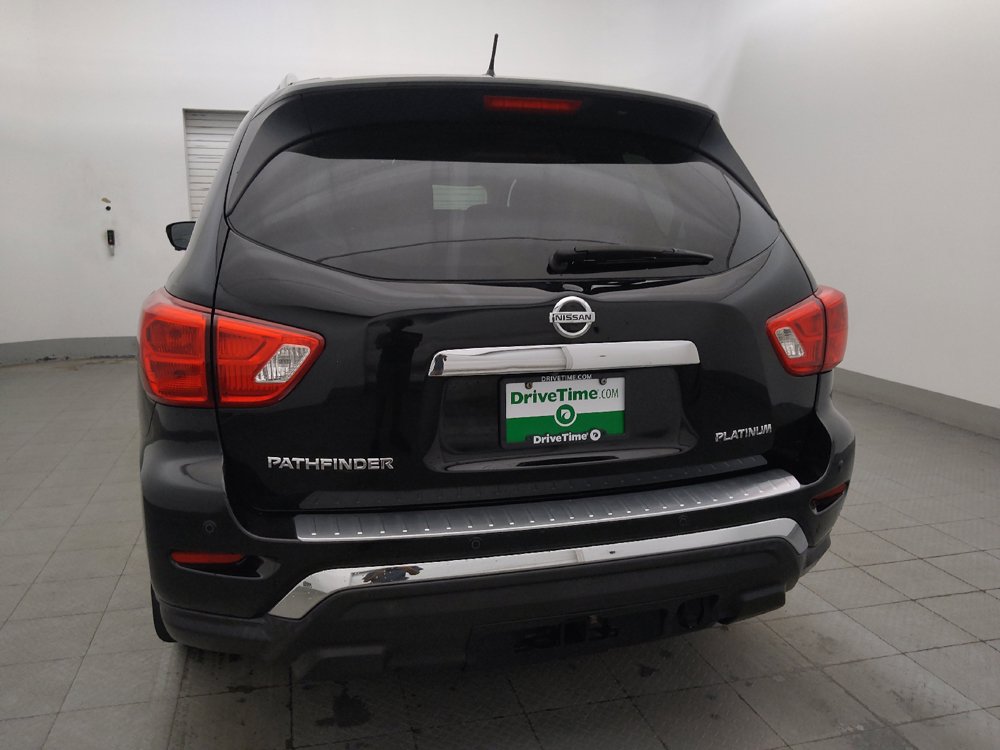 Used 2017 Nissan Pathfinder Platinum FWD image 6