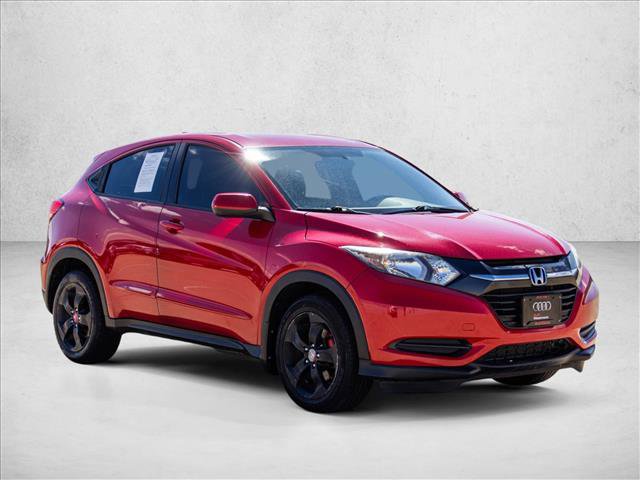 Used 2016 Honda HR-V LX image 3
