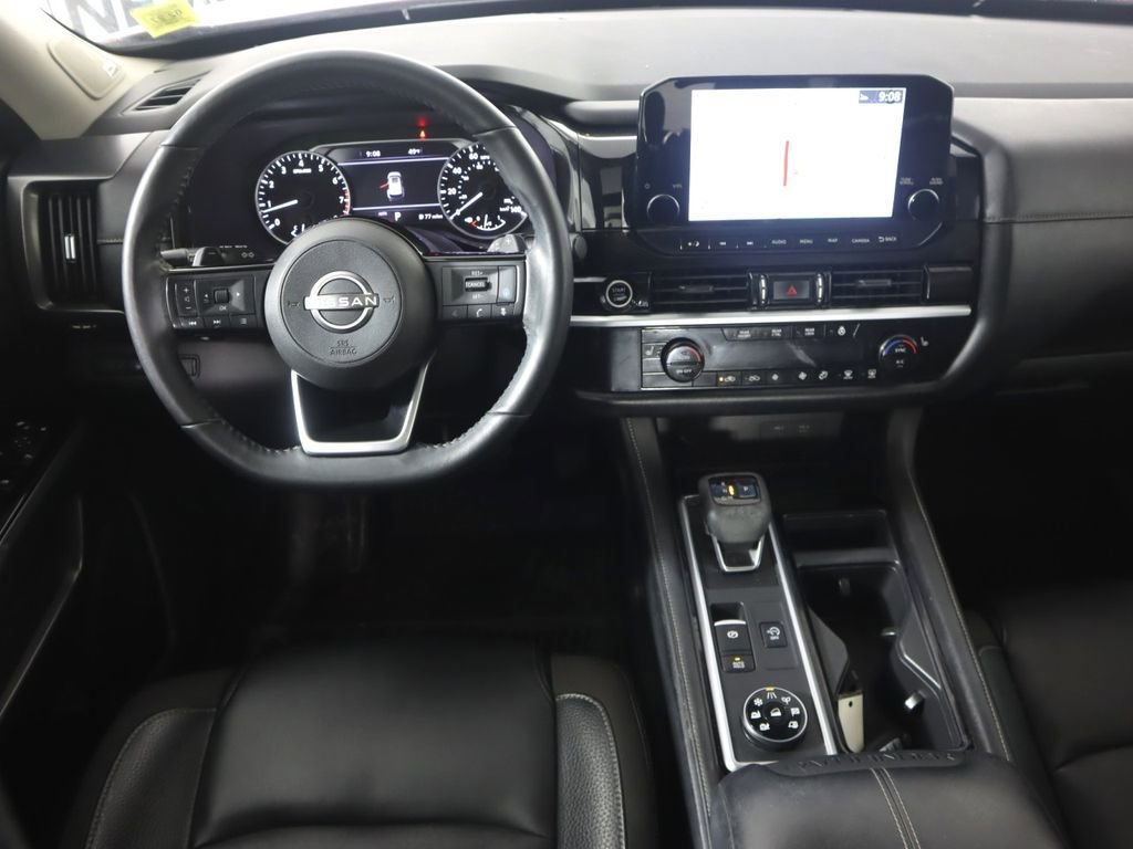 Used 2022 Nissan Pathfinder SL w/ SL Premium Package image 24