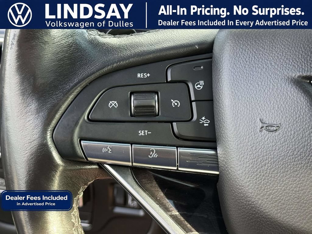 Used 2022 Cadillac Escalade ESV Sport w/ Touring Package AWD/4WD image 22