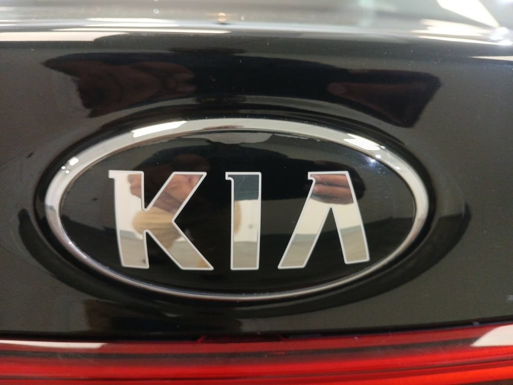 Used 2019 Kia Forte LXS FWD image 24