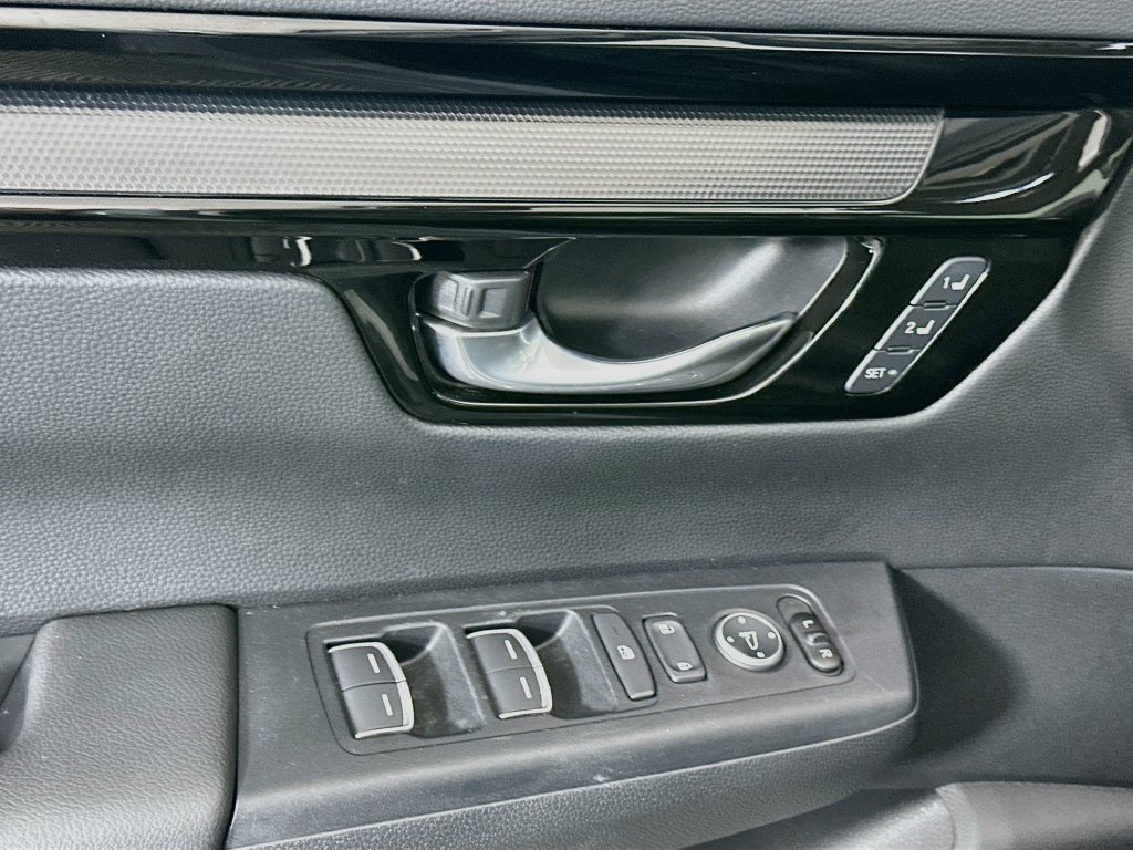 Used 2024 Honda CR-V EX-L image 17