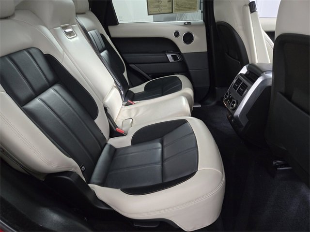 Used 2019 Land Rover Range Rover Sport HST image 15