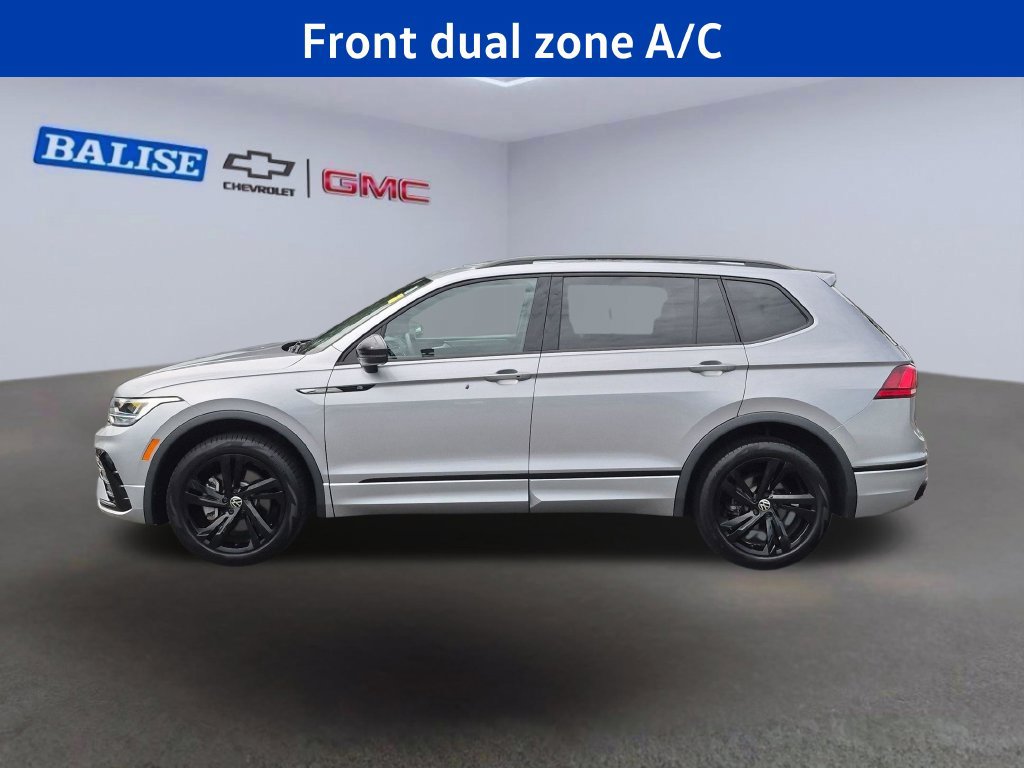 Used 2024 Volkswagen Tiguan SE R-Line AWD/4WD image 7
