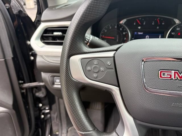 Used 2022 GMC Acadia SLE w/ LPO, Floor Liner Package FWD image 34