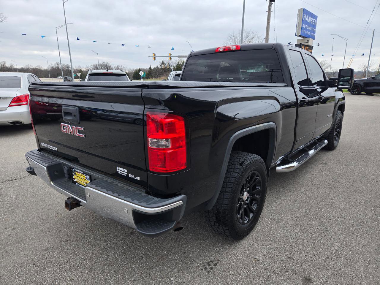 Used 2014 GMC Sierra 1500 SLE w/ SLE Value Package AWD/4WD image 5