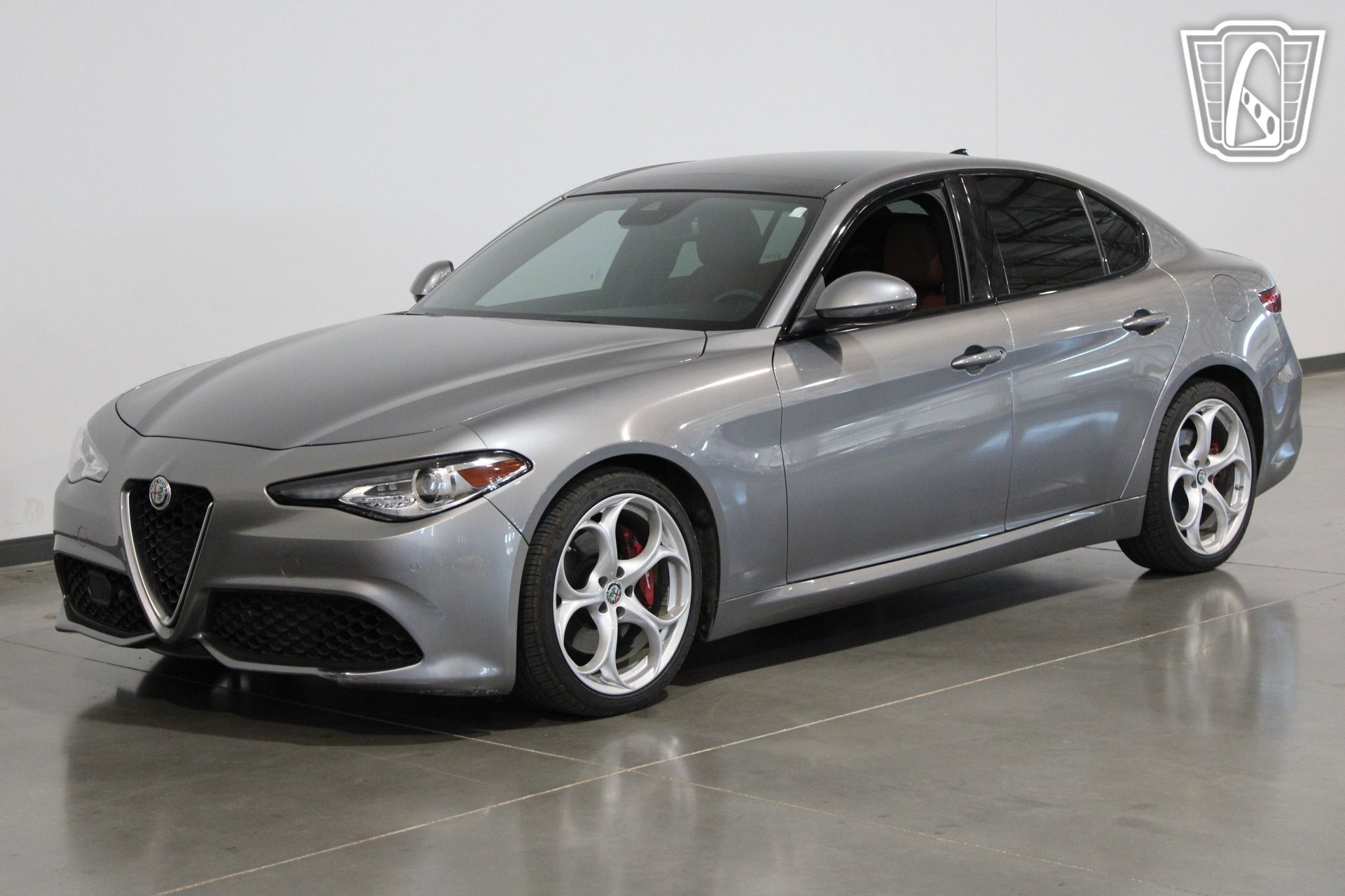 Used 2020 Alfa Romeo Giulia Ti Sport RWD image 22