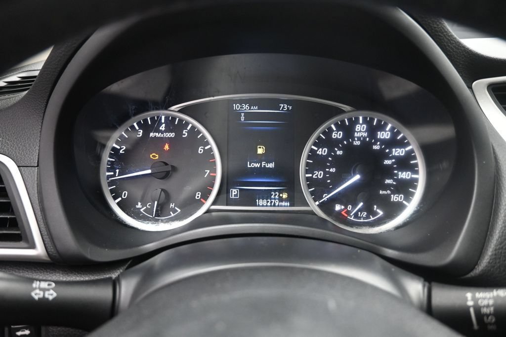Used 2018 Nissan Sentra SV FWD image 10