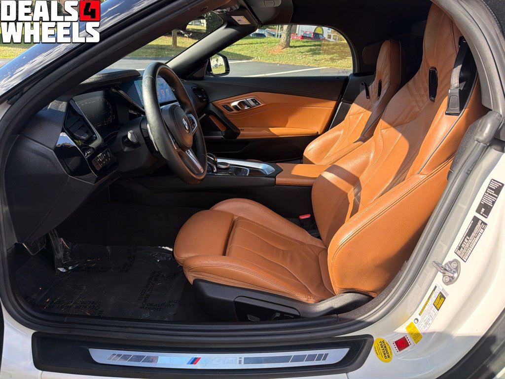Used 2020 BMW Z4 M40i w/ Premium Package RWD image 16