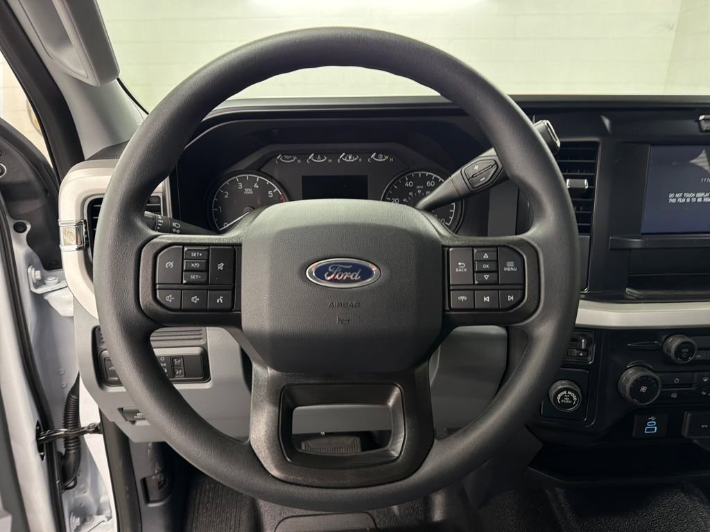 New 2026 Ford F250 XL w/ XL Chrome Package image 17