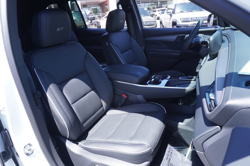 New 2026 Buick Enclave Sport Touring w/ Super Cruise Package AWD/4WD image 13