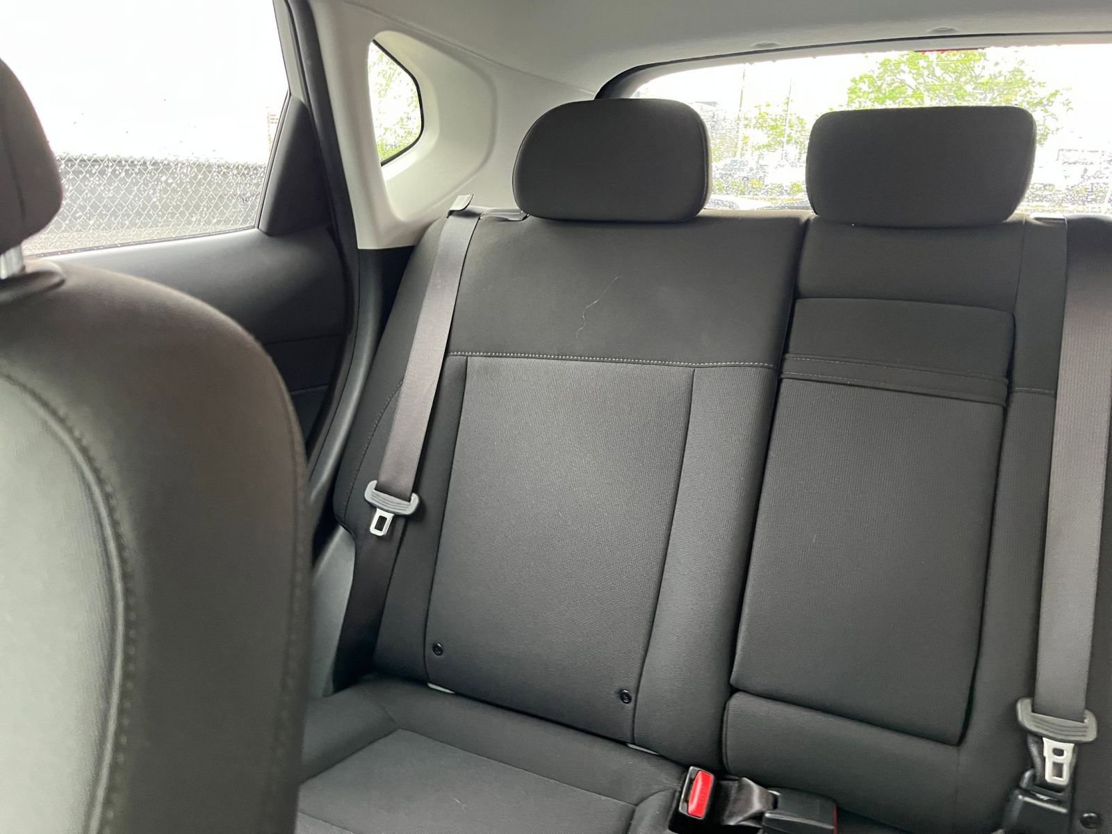 Used 2025 Hyundai Kona SEL image 39