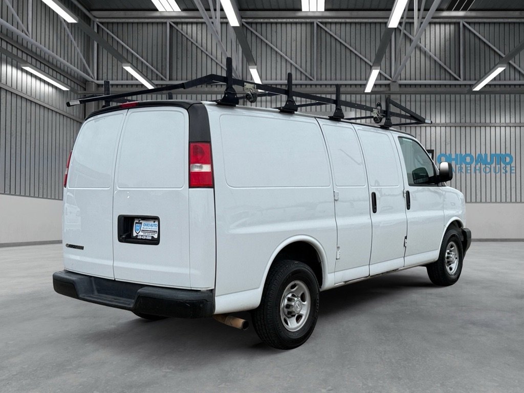 Used 2019 Chevrolet Express 2500 w/ Driver Convenience Package RWD image 8