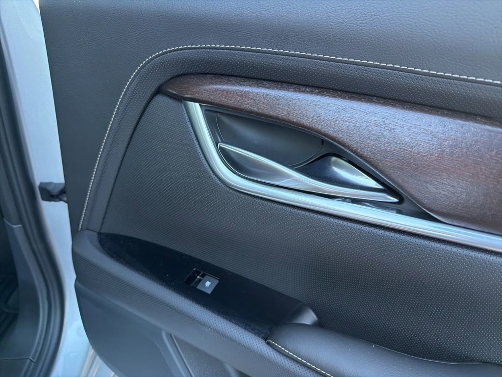 Used 2019 Cadillac XTS Luxury w/ Driver Awareness Package image 45