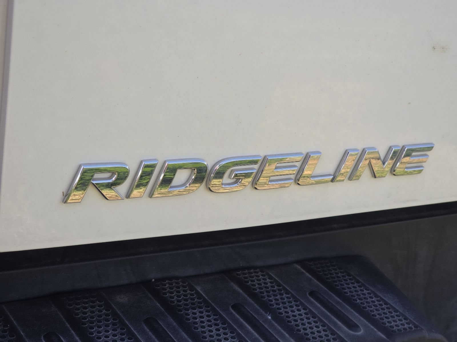 Used 2017 Honda Ridgeline RTL image 10